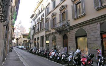 Oriolo Apartment